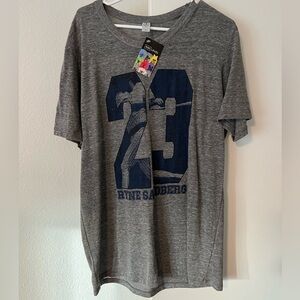 XL Rare 500 Level Ryne Sandberg T-shirt